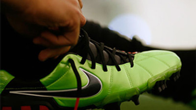 Yerli futbolcular el yakıyor