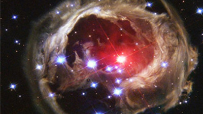 Evrenin sırları için dev gözlük!