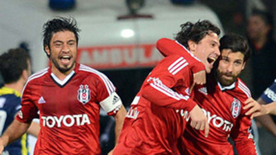 Beşiktaşlı futbolcular mesajı aldı!