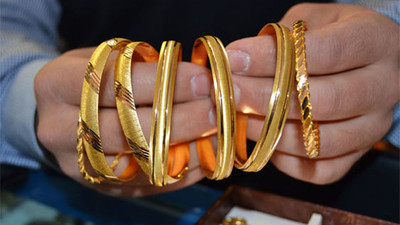 Kuyumcunun çeyrek altın isteyene önerisi