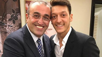 Mesut Özil'den Albayrak'a: Ben Fenerbahçeliyim