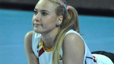 F.Bahçe G.Saraylı yıldızlara imza attırdı!