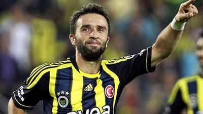 Bayern ve Atletico Fenerli utbolcuyu izleyecek