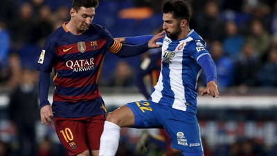 Messi ile Espanyol kaptanı Alvaro arasında atışma