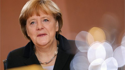 Merkel: Deve gibi uyku topluyorum