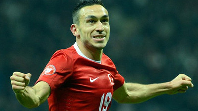 Mevlüt Erdinç ve Eren Derdiyok Fener'e