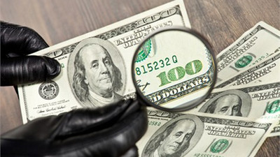 Kara para tarihe karışıyor