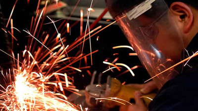 Sanayide çarklar yerinde saydı