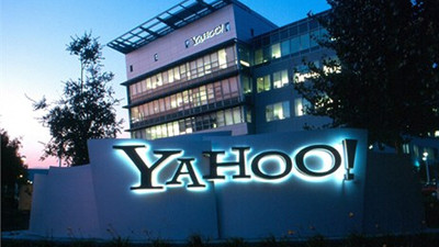 Yahoo iki şirket birden satın aldı