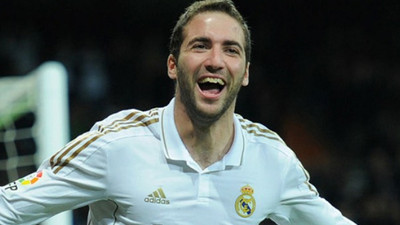 Higuain'e 18 milyon Euro!