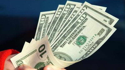 Dolar 1 yılın en yüksek seviyesinde