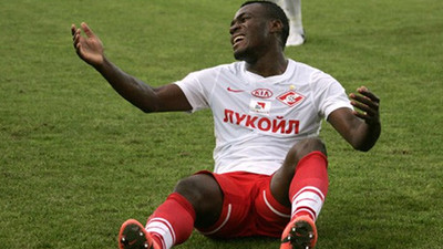 Emenike Fenerbahçelileri şok etti