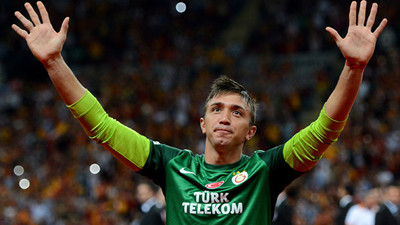 Muslera için savaş var!