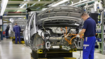 Otomotivde üretim değişmedi, ihracat arttı