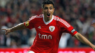 Oscar Cardozo Fenerbahçe'de