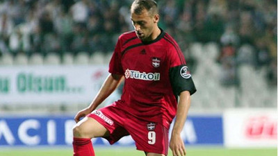 Beşiktaş'ın Cenk Tosun ısrarı