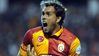 Galatasaray'a Elmander müjdesi!