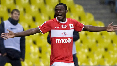 Emenike'den Fenerbahçe'ye kötü haber