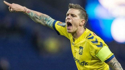 Alves'ten daha iyi, daha ucuz: Agger