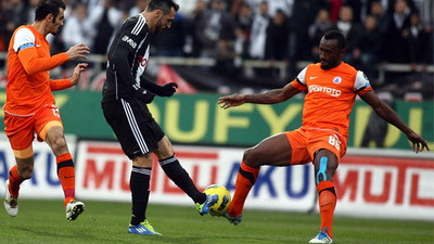 UEFA'dan skandal hata!