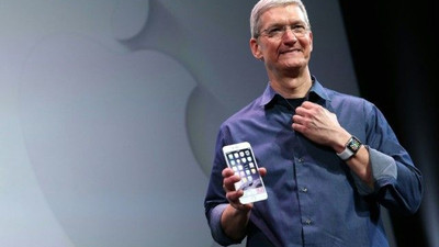 Apple CEO'sundan tarihi iPhone itirafı