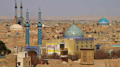 Perakende, inşaat, turizmle İran'da hedef 30 milyar dolar