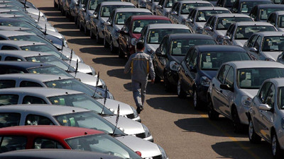 Otomobil satışları temmuzda yüzde 30 azaldı