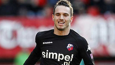 Sneijder, Suriye'ye yakın diye reddetti