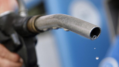 1 dolarlık korku hortladı!