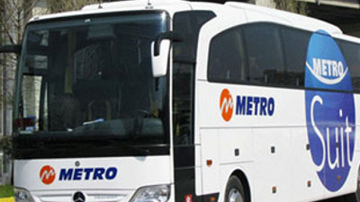 Metro Turizm'e siyasetçi ortak