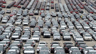 İthal araç satışı yarım milyona dayandı