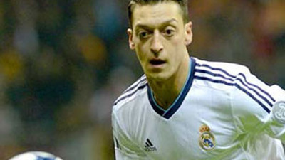 Real Madrid'de Mesut Özil krizi!