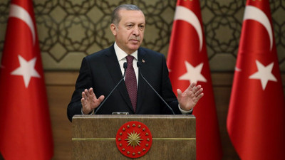 Cumhurbaşkanı Erdoğan: Bu milleti seviyorsan arkadaş sen de Türk Lirası'na geçeceksin