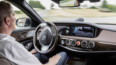 En akıllı Mercedes geliyor!