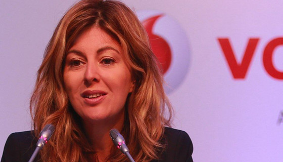 Vodafone Türk kadınıyla Serpil'ecek!