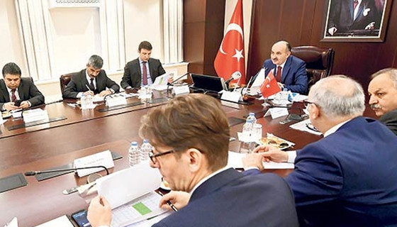 Bakandan işsizliği çözecek talimat!