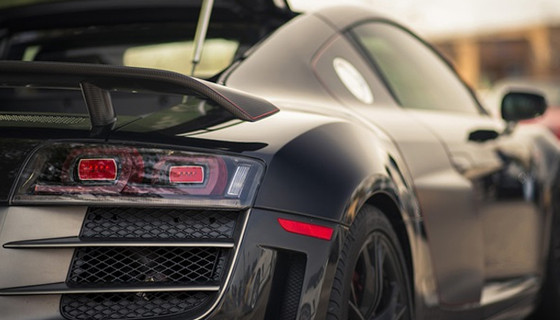 Lüks otomobil satışları frene bastı