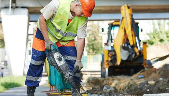 Sarıeroğlu: Taşeron konusunun yıl sonunda bitmesi için çalışıyoruz
