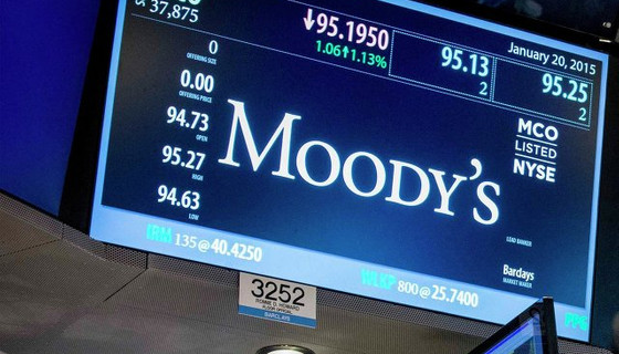 Moody’s ‘döviz mevduat’ notunu düşürdü