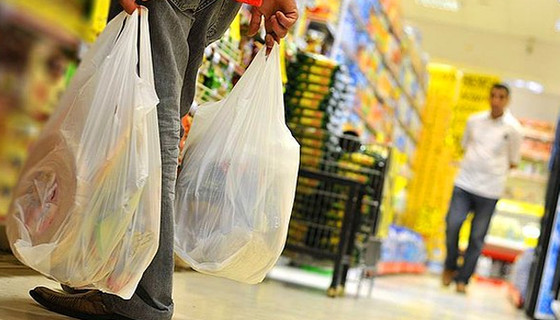 Marketlerde poşetler ücretli olacak