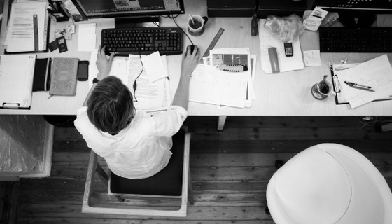 İşveren kısa çalışma ödeneği yerine keyfi olarak ücretsiz izne başvuramaz