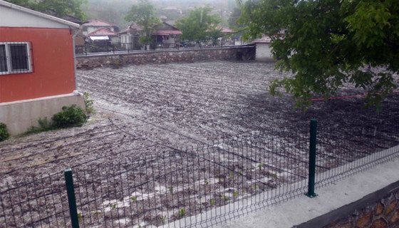 Dolu yine tarımı vurdu!