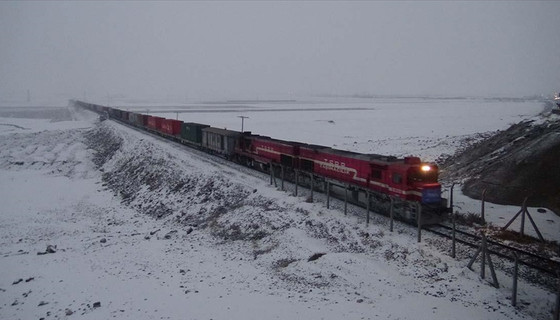 Bakan Karaismailoğlu: Çin ihracat treni Çerkezköy'den Xi'an'a kesintisiz yolculuğunu tamamladı