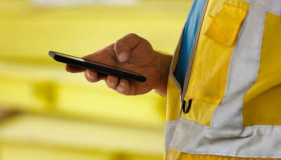 Telefon davasını işçi kazandı