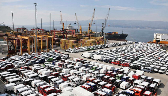 Ticaret Bakanlığı'ndan otomobil ithalatı açıklaması
