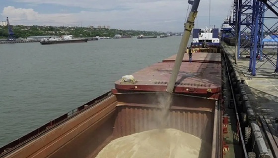 2 bin ton tahıl denizde kaldı! Zelenskiy Rusya'yı suçladı