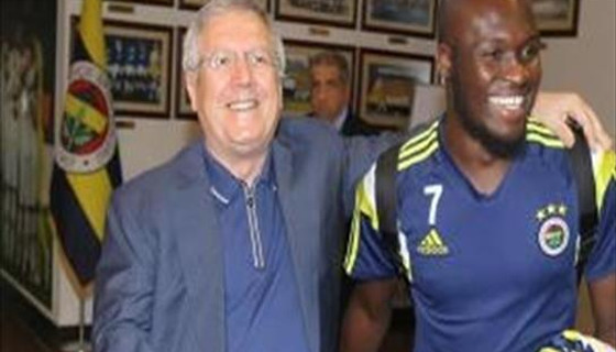 Aziz Yıldırım, Trabzon'da şov istedi!