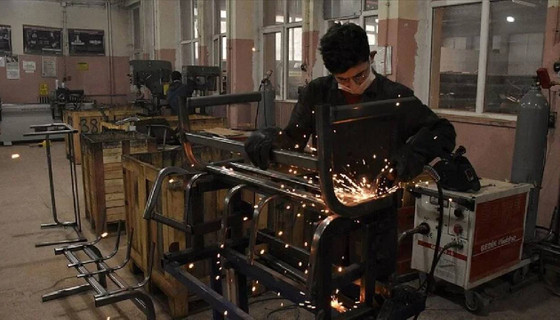 Meslek liselerinin üretim geliri yüzde 189 arttı
