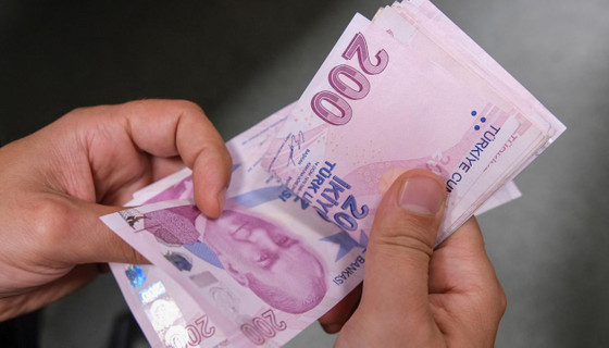 TL mevduat faizi 1,5 ayda 15 puan geriledi