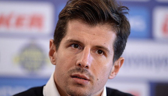 FB TV'de Emre'ye şok eleştiri!